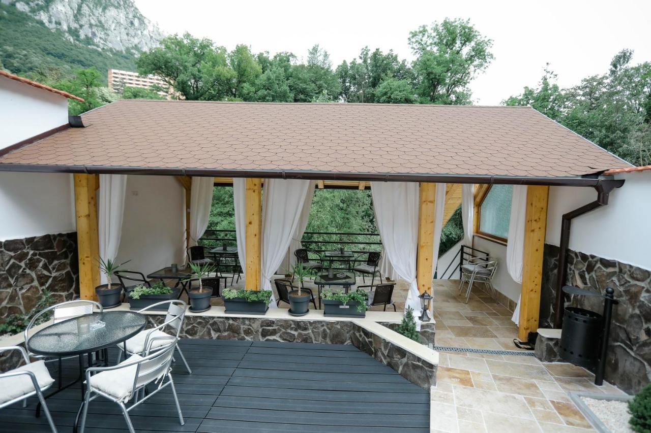 Casa Marica Hotel Băile Herculane Exterior photo